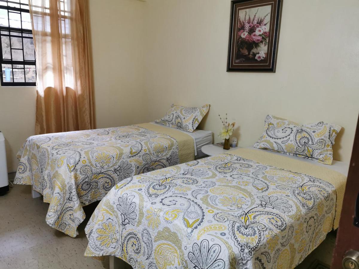 Casa Del Vega A Little Peace Of Heaven Hotel คาสทรีส ภายนอก รูปภาพ