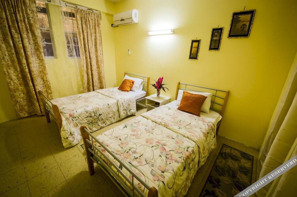 Casa Del Vega A Little Peace Of Heaven Hotel คาสทรีส ภายนอก รูปภาพ