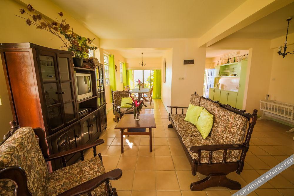 Casa Del Vega A Little Peace Of Heaven Hotel คาสทรีส ภายนอก รูปภาพ