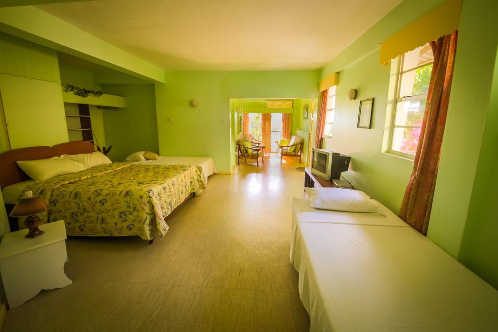 Casa Del Vega A Little Peace Of Heaven Hotel คาสทรีส ห้อง รูปภาพ